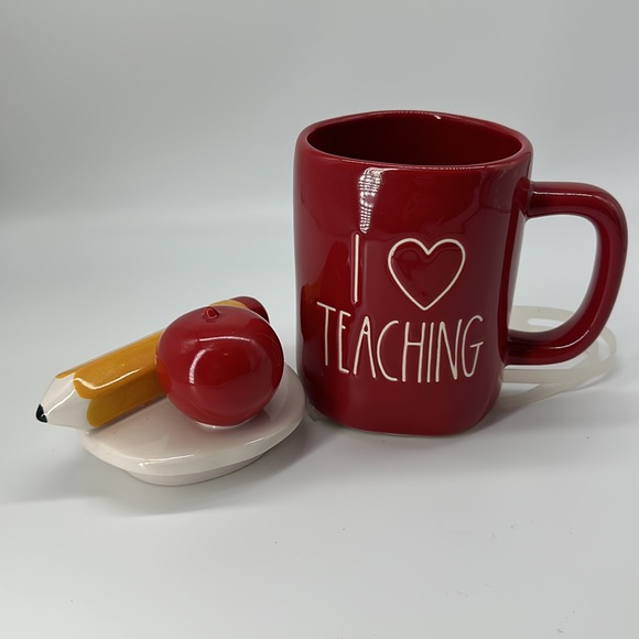 I ❤️ TEACHING CUP WITH LID - Picture 2 of 2